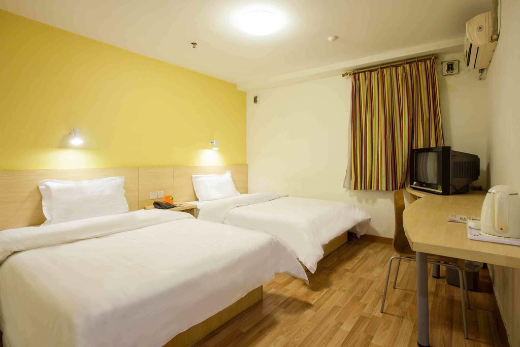 7Days Inn Changsha Xiangjiazhong Road Kaifu Temple Rom bilde